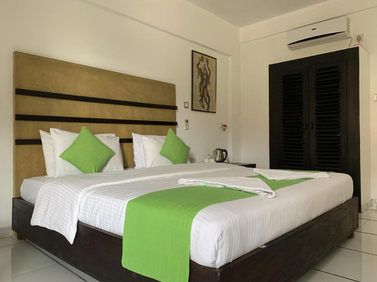 360 Beach Residence เนกอมโบ ภายนอก รูปภาพ